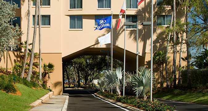 Hilton Fort Lauderdale Airport ดาเนียบีช ภายนอก รูปภาพ