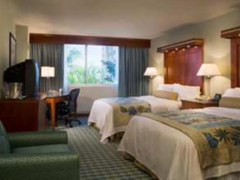Hilton Fort Lauderdale Airport ดาเนียบีช ภายนอก รูปภาพ